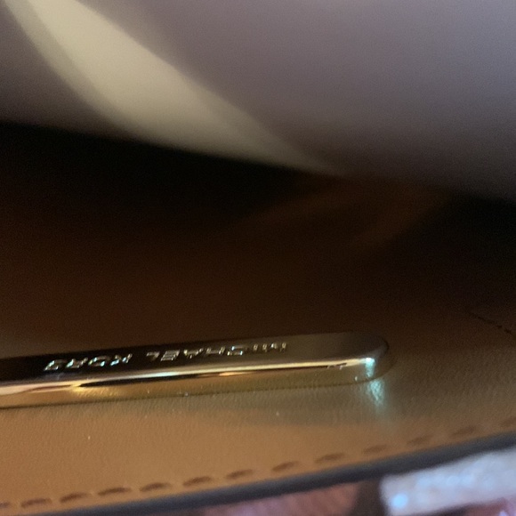 Michael Kors Mercer Medium Messenger Brown NEW - Picture 9 of 12